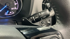 Toyota Yaris 1.5 VVT-i Icon Tech 5dr CVT Petrol Hatchback